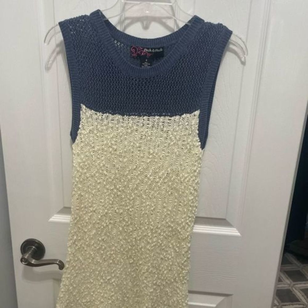 PECK And Peck Sleeveless Sweater Blue And White Small Size